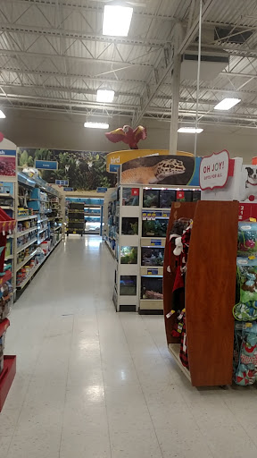 Pet Supply Store «PetSmart», reviews and photos, 45050 Northpointe Blvd, Utica, MI 48315, USA