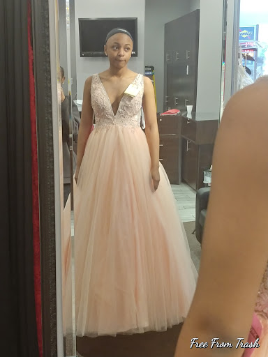 Bridal Shop «Unique Lady Bridal & Prom», reviews and photos, 25000 Southfield Rd, Southfield, MI 48075, USA
