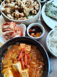 Kimchi du Restaurant coréen BEKSEJU VILLAGE FRANCE à Paris - n°12