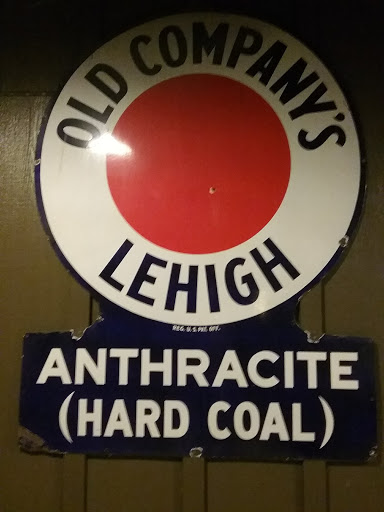 American Restaurant «Cracker Barrel Old Country Store», reviews and photos, 4680 Lenoir Ave, Jacksonville, FL 32216, USA