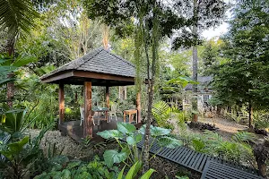Mae Nai Gardens image