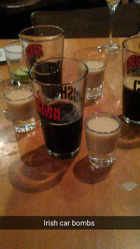 Wine Bar «Crush Wine Bar & Tasting Room», reviews and photos, 105 Main St E, Monmouth, OR 97361, USA