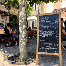Photo n°7 de Restaurant l'Heureux Hazard à Grignan ()