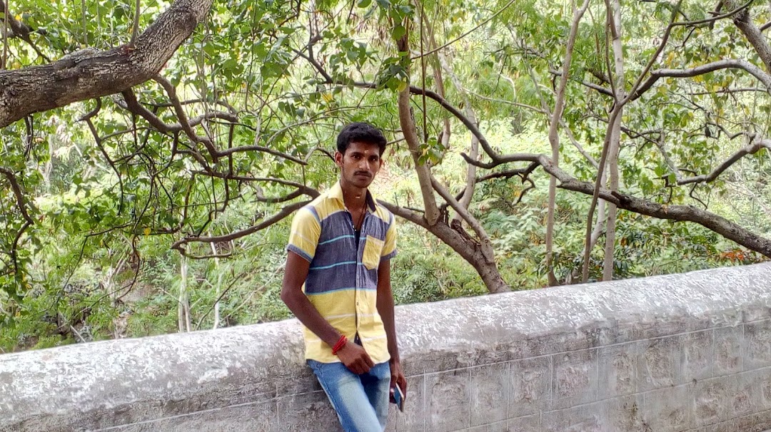 சரவணா டீ கடை