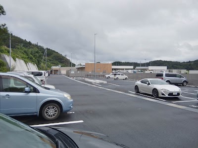 国見SA(下り) 一般道駐車場