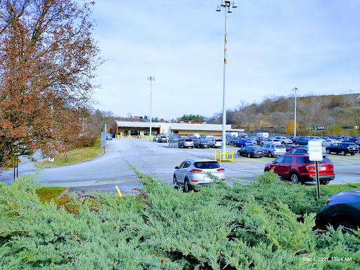 Post Office «United States Postal Service», reviews and photos, 500 Regis Ave, Pittsburgh, PA 15236, USA