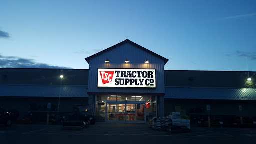 Home Improvement Store «Tractor Supply Co.», reviews and photos, 716 Mohawk St, Herkimer, NY 13350, USA