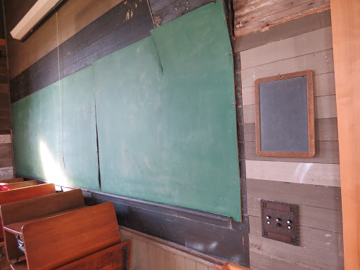 Bakery «Camas Country Bakery and Store», reviews and photos, 91948 Purkerson Rd, Junction City, OR 97448, USA