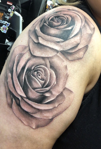 Explore avatar pandora tattoo ideas, creative tattoo ideas in Minot, available at 2D INK