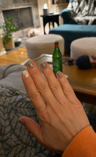 Nail Salon «Bella Nail Salon & Spa», reviews and photos, 8460 Holcomb Bridge Rd, Alpharetta, GA 30022, USA