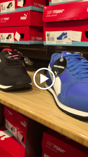Shoe Store «PUMA», reviews and photos, 1650 Premium Outlet Blvd #333, Aurora, IL 60502, USA