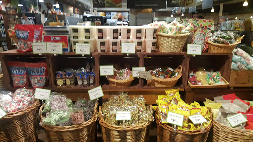 Grocery Store «The Fresh Market», reviews and photos, 3712 Lawndale Dr, Greensboro, NC 27455, USA