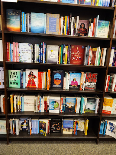 Book Store «Barnes & Noble», reviews and photos, 210 Americana Way, Glendale, CA 91210, USA