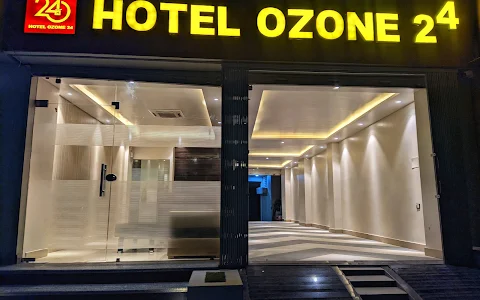 Hotel Ozone 24 image