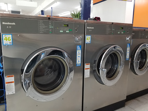 Laundromat «LAVAMATICA LAUNDRY», reviews and photos, 2231 W 5th St, Santa Ana, CA 92703, USA
