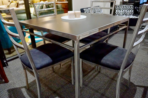 Furniture Rental Service «CORT Furniture Rental & Clearance Center», reviews and photos, 1230 Andover Park E, Tukwila, WA 98188, USA