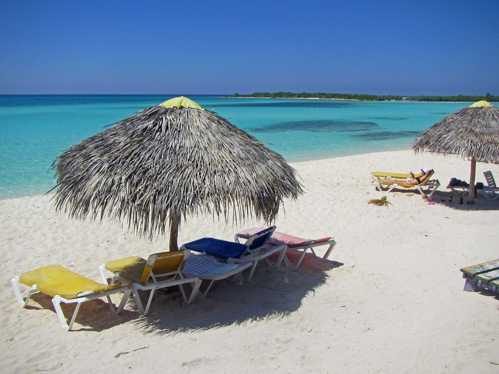 Foto van Playa Brisas Covarrubias met recht en lang