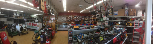 Pawn Shop «Milford Pawn LLC», reviews and photos, 910 Boston Post Rd, Milford, CT 06460, USA
