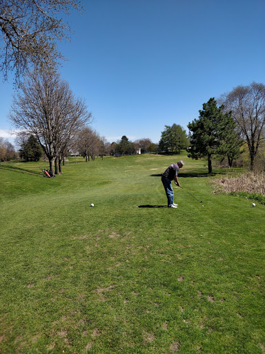 Public Golf Course «Roseville Cedarholm Golf Course», reviews and photos, 2323 Hamline Ave N, Roseville, MN 55113, USA