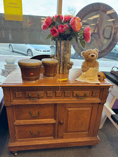 Thrift & Thrive