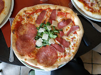 Pizza du Pizzeria Favina à Tournan-en-Brie - n°13