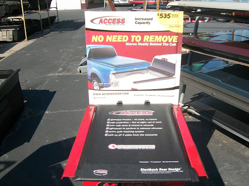 Used Truck Dealer «Southern Auto & Cap Sales Inc.», reviews and photos, 2909 Oaklawn Blvd, Hopewell, VA 23860, USA