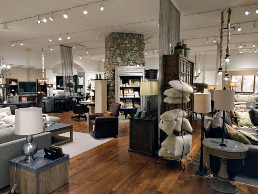 Furniture Store «Arhaus», reviews and photos, 2155 Levis Commons Blvd, Perrysburg, OH 43551, USA