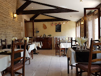 Atmosphère du Restaurant Bistrot de Pays L'Europe à Bricon (Haute-Marne) - n°4