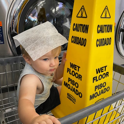 Laundromat «Express Cycle,inc DBA Galt Express Laundromat», reviews and photos, 305 Pine St, Galt, CA 95632, USA