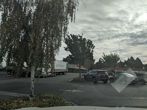 Shopping Mall «Pinole Vista Shopping Center», reviews and photos, 1440 Fitzgerald Dr, Pinole, CA 94564, USA