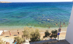 Drios beach'in fotoğrafı geniş bir kıyı şeridi ile birlikte