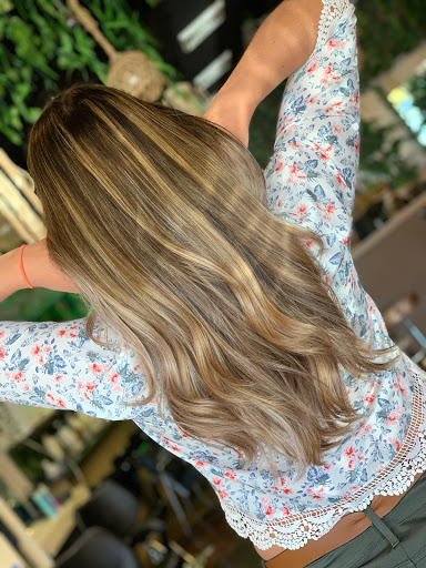 Beauty Salon «Tamed Hair Salon», reviews and photos, 2541 West Chester Pike, Broomall, PA 19008, USA