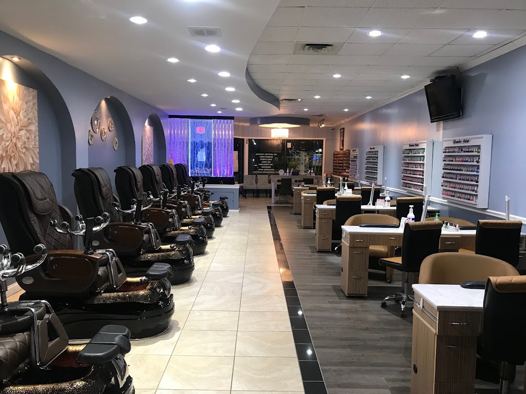Attractive Nails & Spa 45242