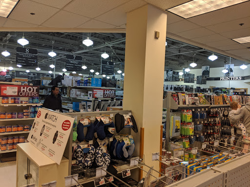 Computer Store «Micro Center», reviews and photos, 730 Memorial Dr, Cambridge, MA 02139, USA