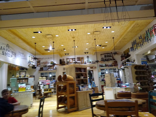 Sporting Goods Store «Bass Pro Shops», reviews and photos, 10000 Bass Pro Blvd, Rossford, OH 43460, USA