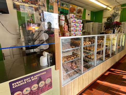 Donut Shop «DONUT DEN», reviews and photos, 4257 Pacific Coast Hwy, Torrance, CA 90505, USA