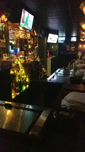 Bar «Bungalow Liquors & Lounge», reviews and photos, 3200 US-98, Panama City, FL 32401, USA