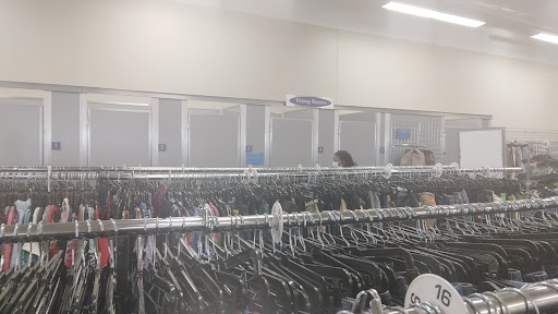 Non-Profit Organization «Goodwill Store & Donation Center», reviews and photos, 10909 W Oklahoma Ave, West Allis, WI 53227, USA