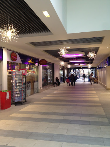 Gosforth Shopping Centre - Shopping mall