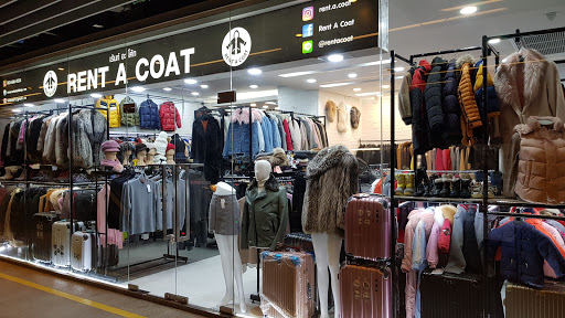 Rent A Coat ร้านเช่าชุดกันหนาวครบวงจร