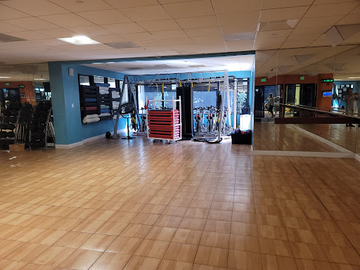Personal Trainer «Shape-Up Health Club», reviews and photos, 2101 East Coast Hwy, Corona Del Mar, CA 92625, USA
