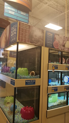 Pet Supply Store «PetSmart», reviews and photos, 300 N Congress Ave, Lake Park, FL 33403, USA