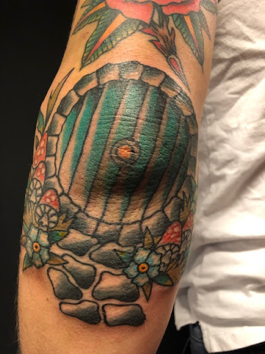 Tattoo Shop «Hallowed Ground Bodyart Studio», reviews and photos, 610 Congress St, Portland, ME 04101, USA