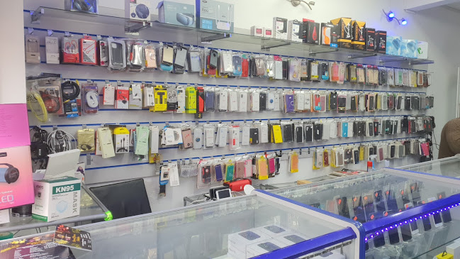 Blue phones - Computer store