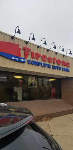 Tire Shop «Firestone Complete Auto Care», reviews and photos, 783 W Golf Rd, Des Plaines, IL 60016, USA