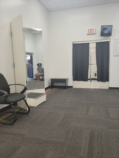 Clothing Store «K&G Fashion Superstore», reviews and photos, 4625 S Cooper St, Arlington, TX 76017, USA