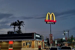 McDonald's Americana Drive 1 image