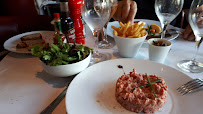 Steak tartare du Restaurant français Le Cardinal à Paris - n°2