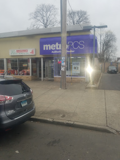 MetroPCS Authorized Dealer, 1681 Park Ave, Bridgeport, CT 06606, USA, 