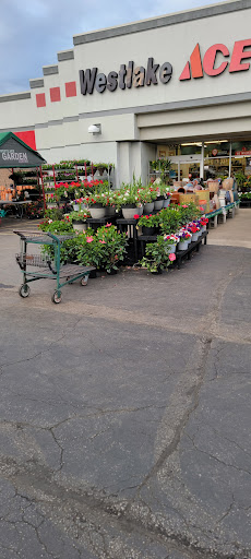 Hardware Store «Westlake Ace Hardware», reviews and photos, 5945 NE Antioch Rd, Gladstone, MO 64119, USA
